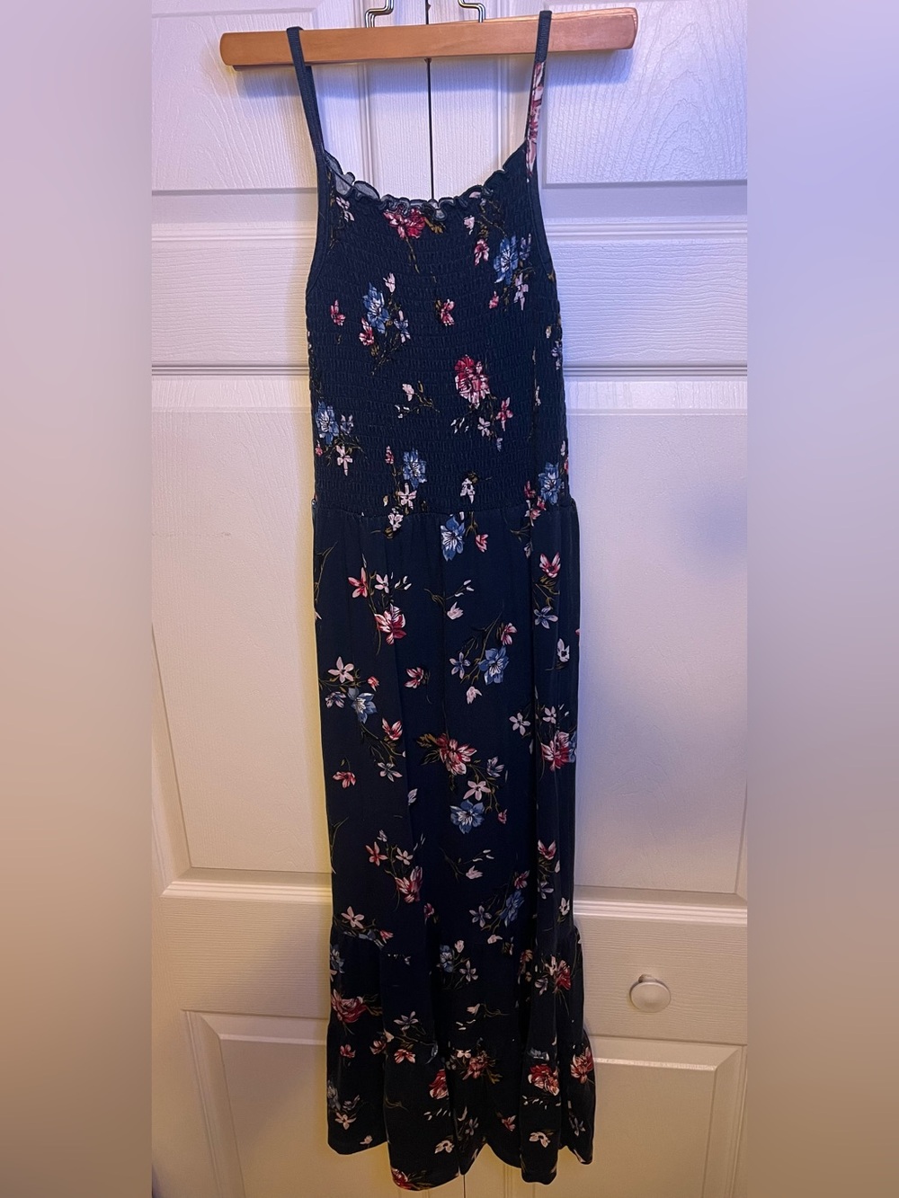 Stitch Fix Bixby Nomad Camile Smocked Floral Maxi Dress Navy Floral Size M 8-10